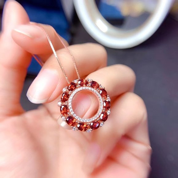 NEW 925 STERLING REAL NATURAL GARNET PENDANT - Picture 4 of 5